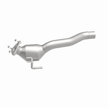 Load image into Gallery viewer, Magnaflow 04-06 Cayenne V8 4.5 OEM Underbody Direct Fit Converter