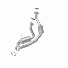 Load image into Gallery viewer, MagnaFlow Conv DF 94-95 Ford Taurus/Sable 3.0