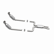 Load image into Gallery viewer, MagnaFlow Direct fit Catalytic Converter, Lincoln 03-06 8 3.9L; Y Pope Assy